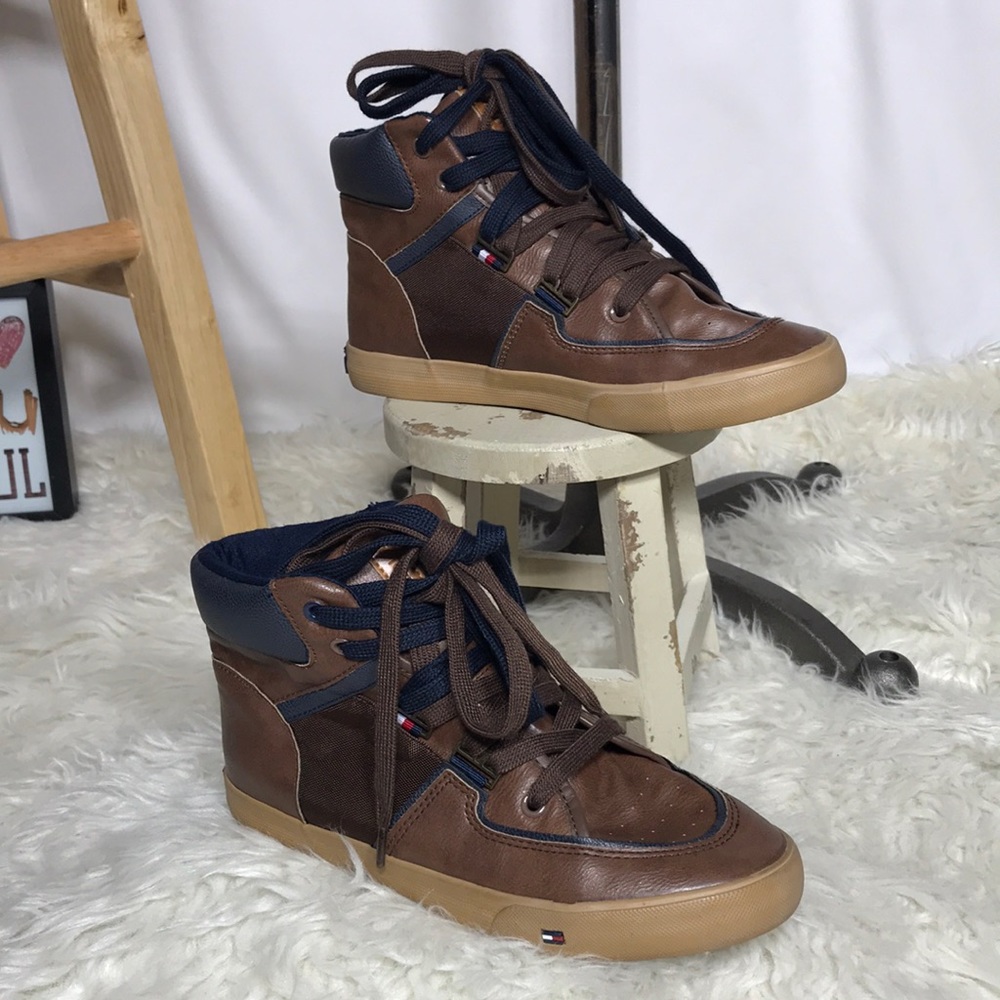 Brown and blue Tommy Hilfiger high tops